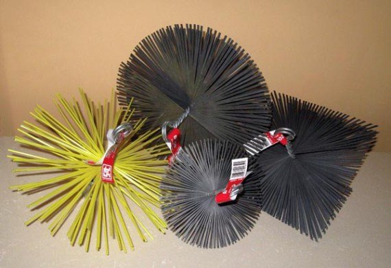 Як прочистити димар від сажі в печі і в лазні своїми руками, чистка димової труби народними засобами