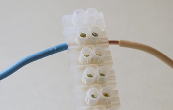 Основні способи зєднання електричних дротів