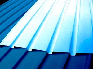 Паркан з профлиста своїми руками: послідовність робіт, відео, фото