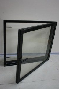 Яке вогнетривке скло вибрати для каміна – поради фахівця