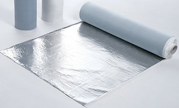 Якою стороною до утеплювача укладати пароізоляцію