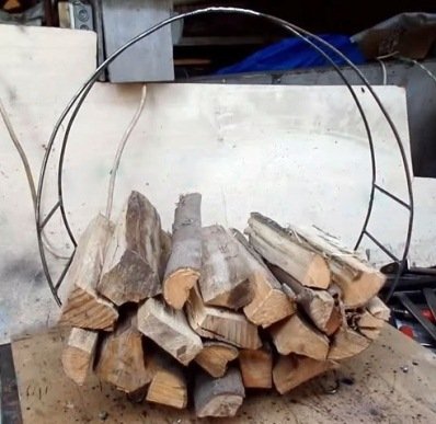 Дровниця своїми руками: проекти для каміна і вулиці на дачі Дровниця своїми руками: проекти для каміна і вулиці на дачі