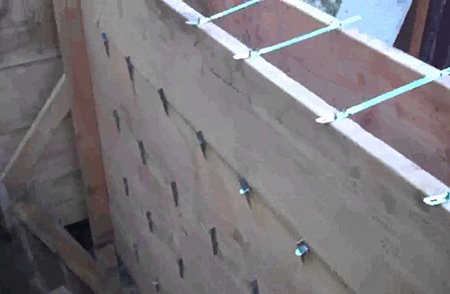 Бетонний паркан своїми руками: як виготовити самостійно