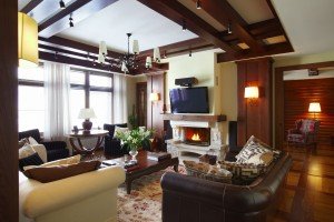 Імітація штучного каміна з гіпсокартону в інтерєрі квартири: фото