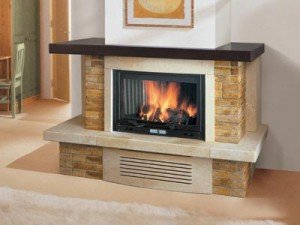 Пристрій димаря для каміна в приватному будинку