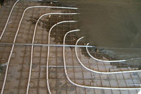 Водяна тепла підлога в деревяному будинку: пристрій і монтаж