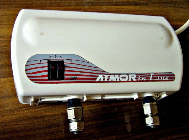 Проточний електричний водонагрівач   який краще?