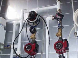 Додатковий насос у системі опалення: особливості монтажу і процес підключення