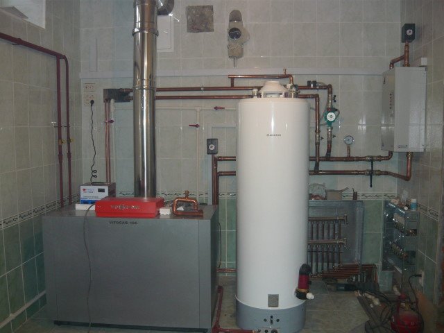 Який водонагрівач краще   проточний або накопичувальний?