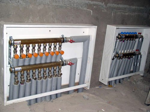 Розводка опалення в приватному будинку своїми руками: схема колекторної, верхній, нижній, променевої розводки труб від котла Розводка опалення в приватному будинку своїми руками: схема колекторної, верхній, нижній, променевої розводки труб від котла