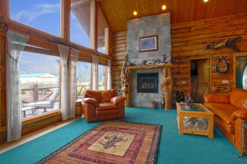 Деревяний камін своїми руками: фото в інтерєрі, відео