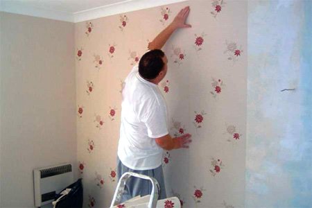 Грунтовка для стін під шпалери: для чого потрібна і як вибрати