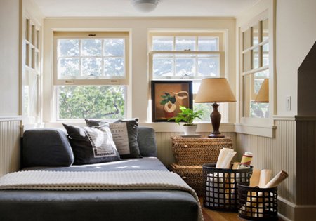 Дизайн вузької спальні: планування, розстановка меблів