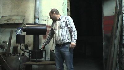 Саморобна піч на відпрацьованому маслі з водяним контуром своїми руками