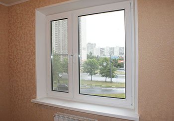 Які вікна тепліше: поради щодо вибору для дому та дачі