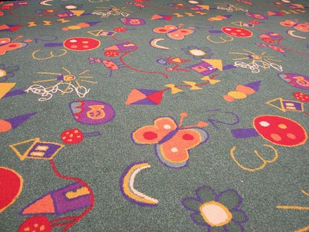 Як вибрати ковролін для дитячої кімнати з малюнком