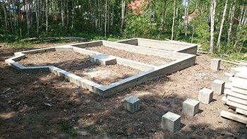 Глибина фундаменту для двоповерхового будинку з піноблоків