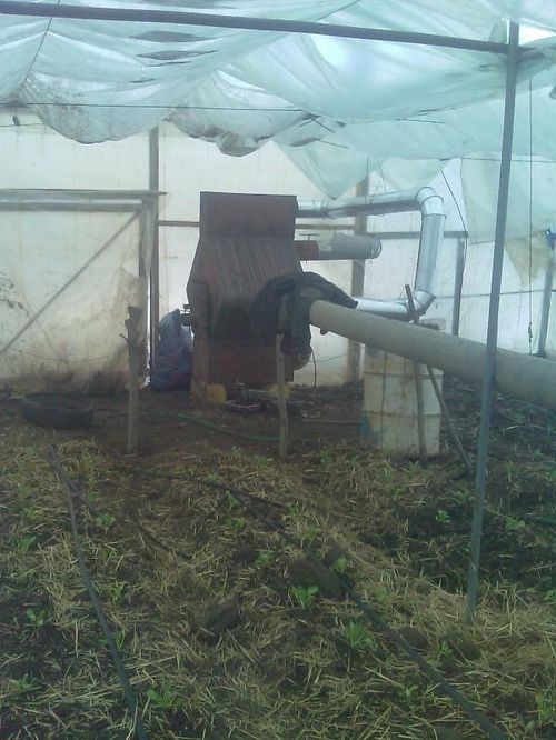 Піч тривалого горіння, для опалення теплиці: фото, відео своїми руками