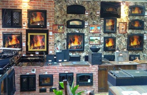 Скляні дверки для камінів та печей: фото варіанти