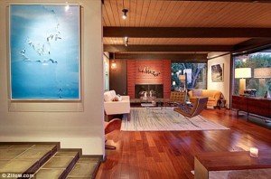 Установка каміна в деревяному будинку: особливості і правила