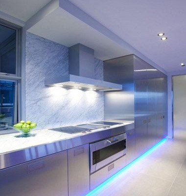 Інтерєр кухні в стилі хай тек: секрети оформлення та фото