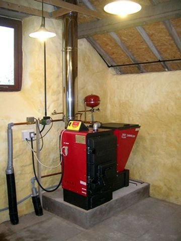 Види твердопаливних котлів для опалення будинку: переваги при виборі