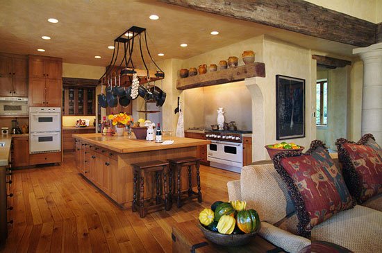 Інтерєр кухні в італійському стилі