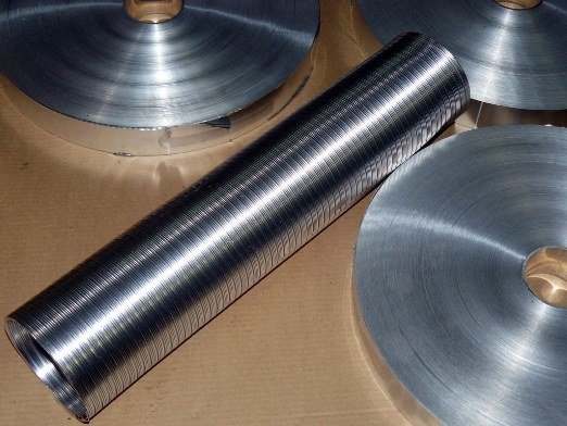 Димоходи з нержавіючої сталі для котлів: установка своїми руками, гнучкі димарі з нержавіючої сталі Димоходи з нержавіючої сталі для котлів: установка своїми руками, гнучкі димарі з нержавіючої сталі