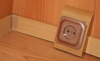 Висота установки розеток і вимикачів в приміщенні за ПУЕ