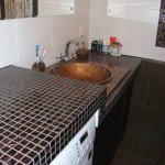 Полку під раковину у ванну, встановлення підставки своїми руками