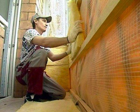 Утеплення балкона своїми руками: технологія утеплення стін, підлоги та стелі на балконі Утеплення балкона своїми руками: технологія утеплення стін, підлоги та стелі на балконі