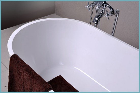 Ванни, виконані з штучного каменю: плюси і мінуси