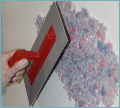 Як правильно наносити (клеїти) рідкі шпалери на стіну і стелю