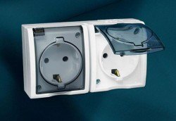 Встановлюємо розетки у ванній: зручно і безпечно