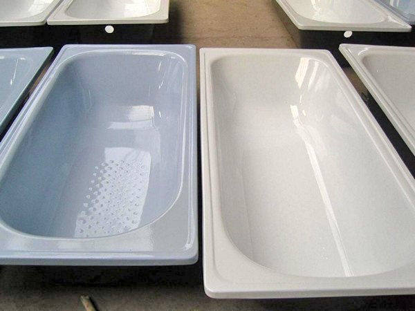 Ванна сталева: різновиди, основи вибору і принцип установки