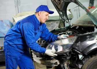 Запотела фара: що робити зі світловим приладом
