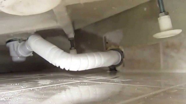 Як правильно зробити ремонт душових кабінок, докладні поради