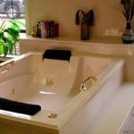 Ванна з штучного каменю: фото та відгуки