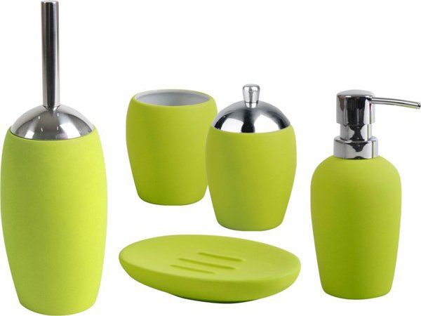 Аксесуари у ванній кімнаті: функціональна необхідність або елемент дизайну Аксесуари у ванній кімнаті: функціональна необхідність або елемент дизайну