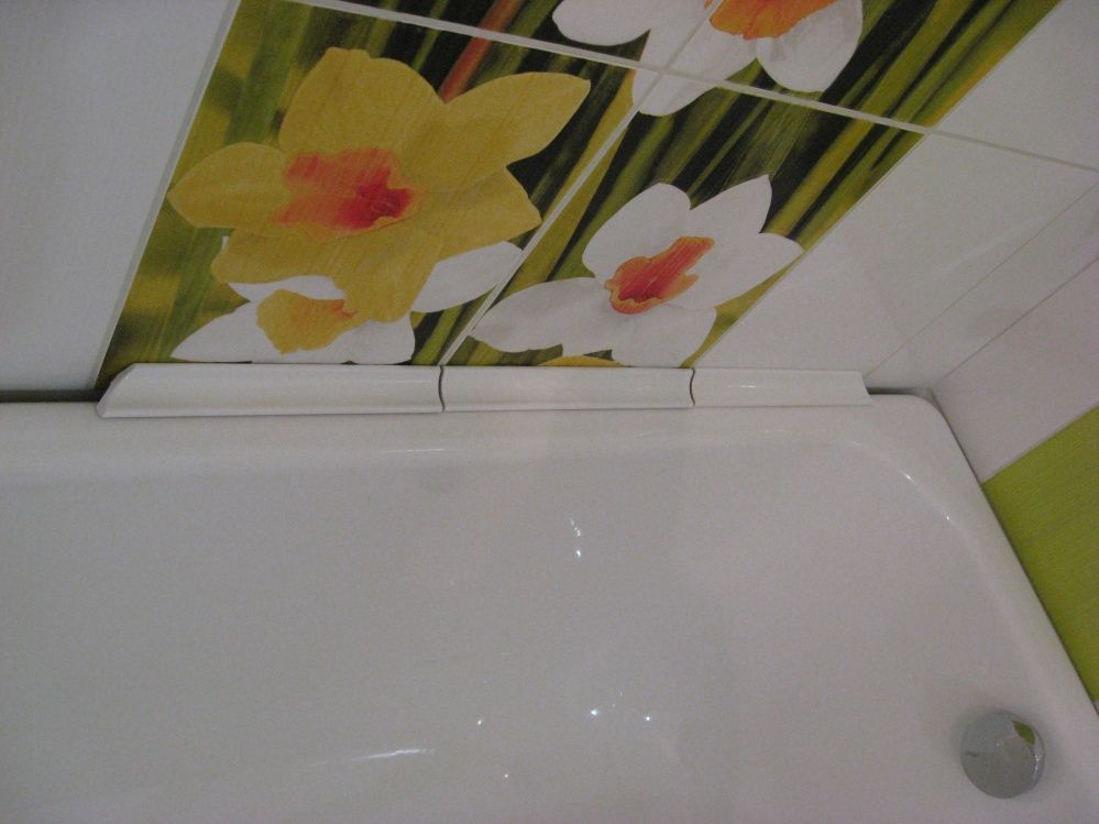 Керамічний куточок для ванної на плитку, види і як вибрати