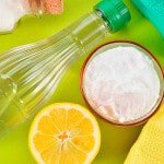 Як очистити унітаз від іржі: чим краще чистити