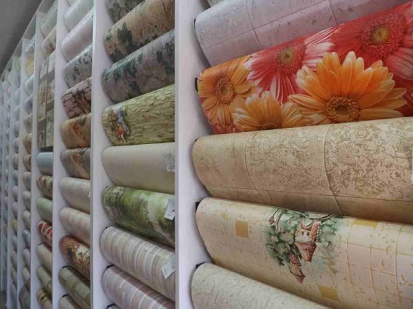 Шпалери для ванної кімнати — види, плюси і мінуси (фото, відео)