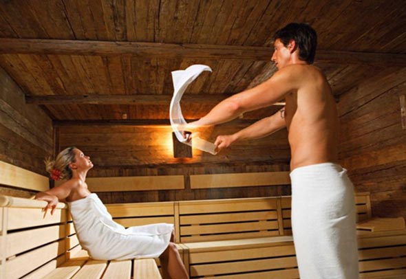 Паримося в лазні правильно. А як ви паритеся? Паримося в лазні правильно. А як ви паритеся?