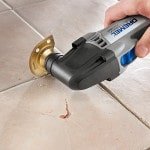 Як видалити затірку зі швів плитки