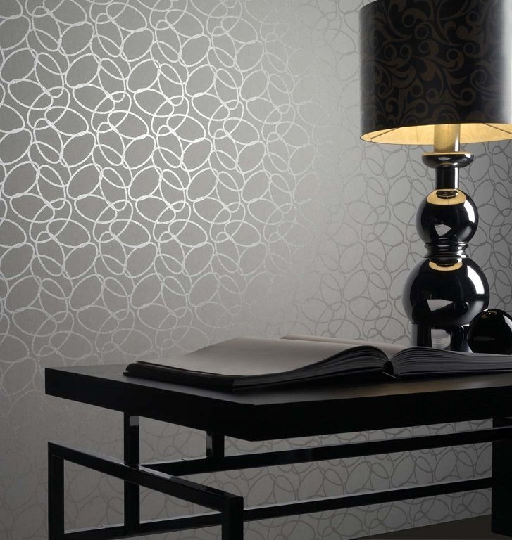 Порівняння вінілових і флізелінових шпалер: які краще?