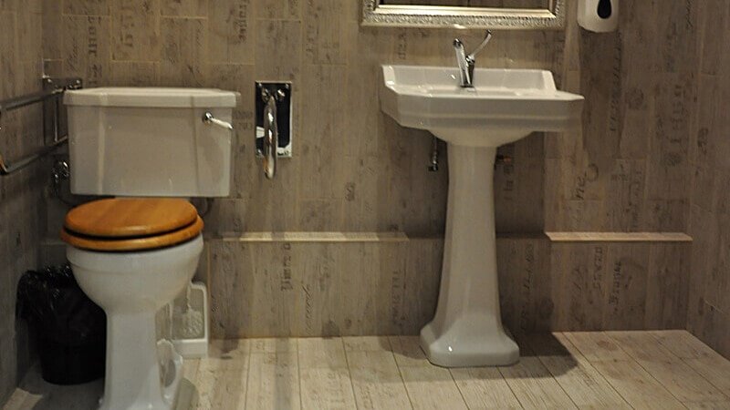 Матова плитка для ванної кімнати