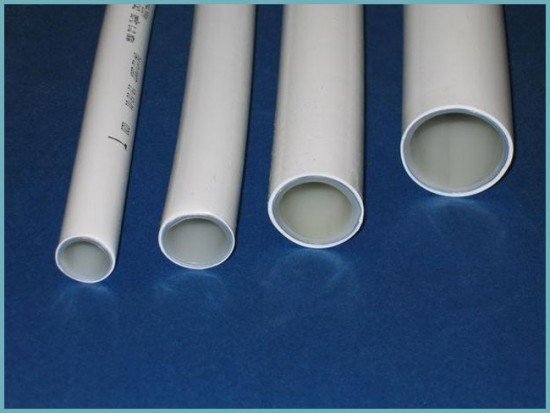 Металопластикові труби для опалення та водопостачання: на які технічні характеристики варто звернути увагу?