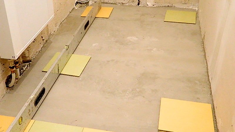 Укладання кахлю у ванній своїми руками