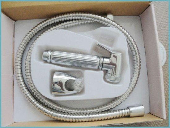 Вибираємо змішувач для раковини з гігієнічної лійкою (душем)