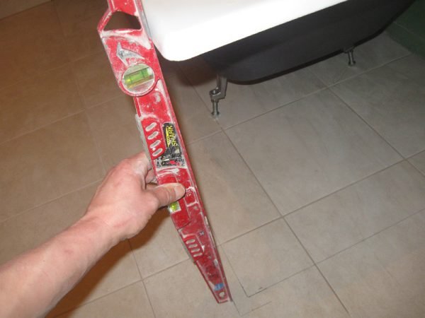 Екран під ванну з гіпсокартону – особливості конструкції і монтажу